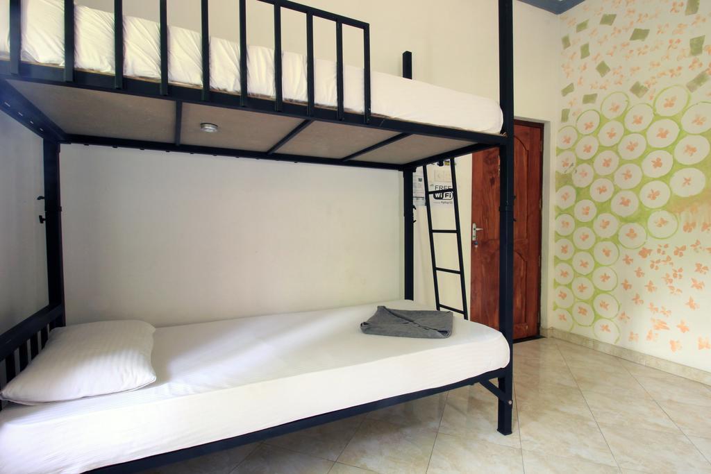 Flipflop Hostel เนกอมโบ ภายนอก รูปภาพ