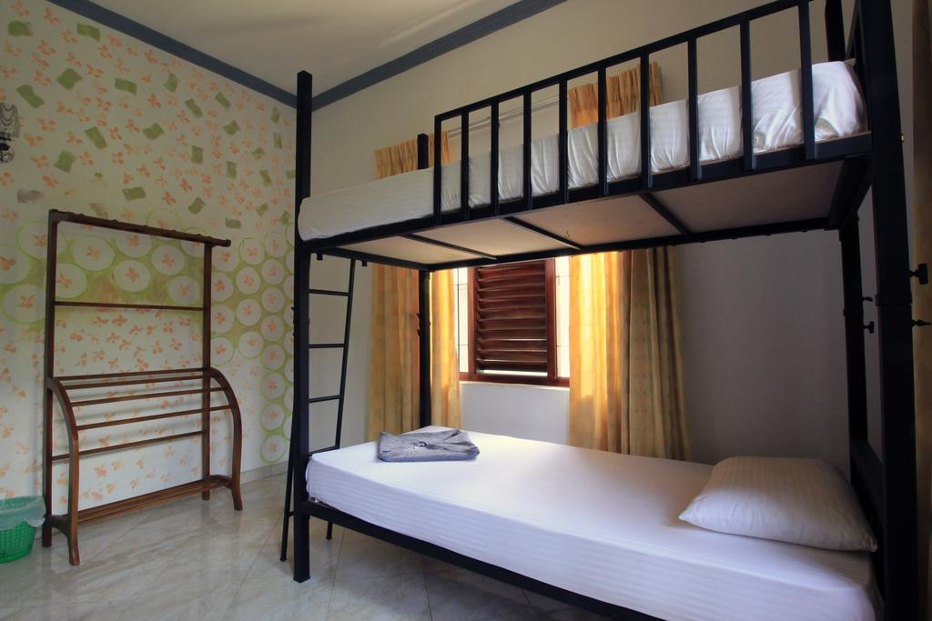 Flipflop Hostel เนกอมโบ ภายนอก รูปภาพ