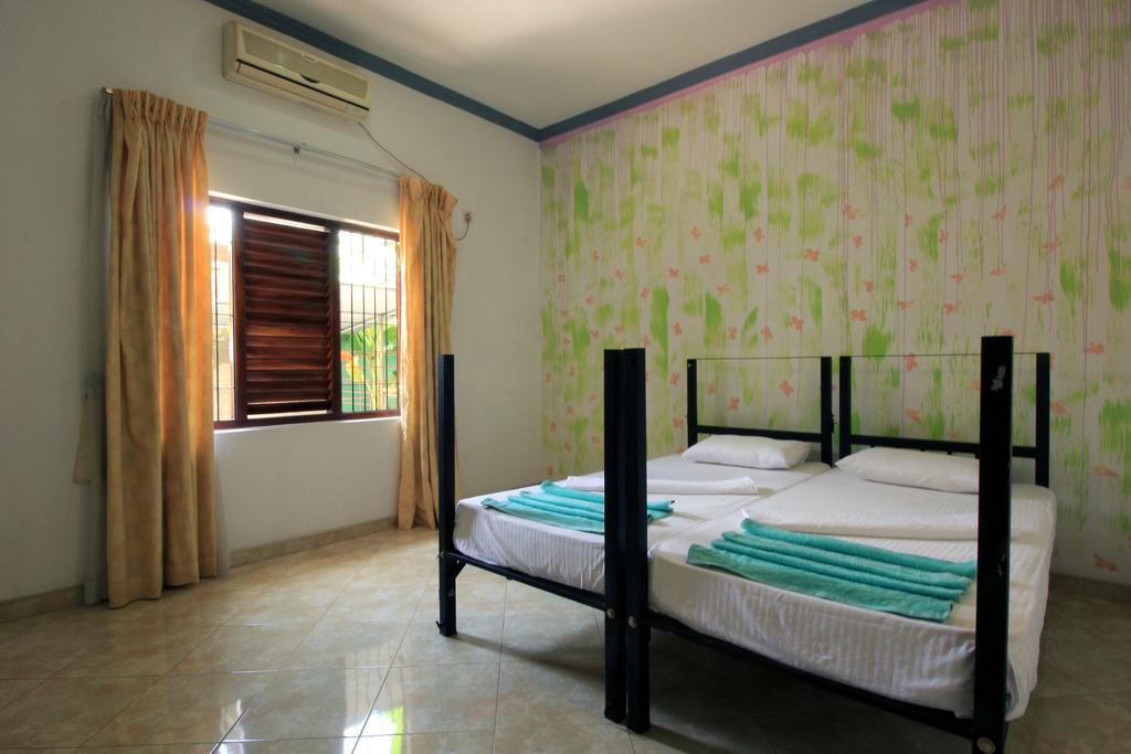 Flipflop Hostel เนกอมโบ ภายนอก รูปภาพ