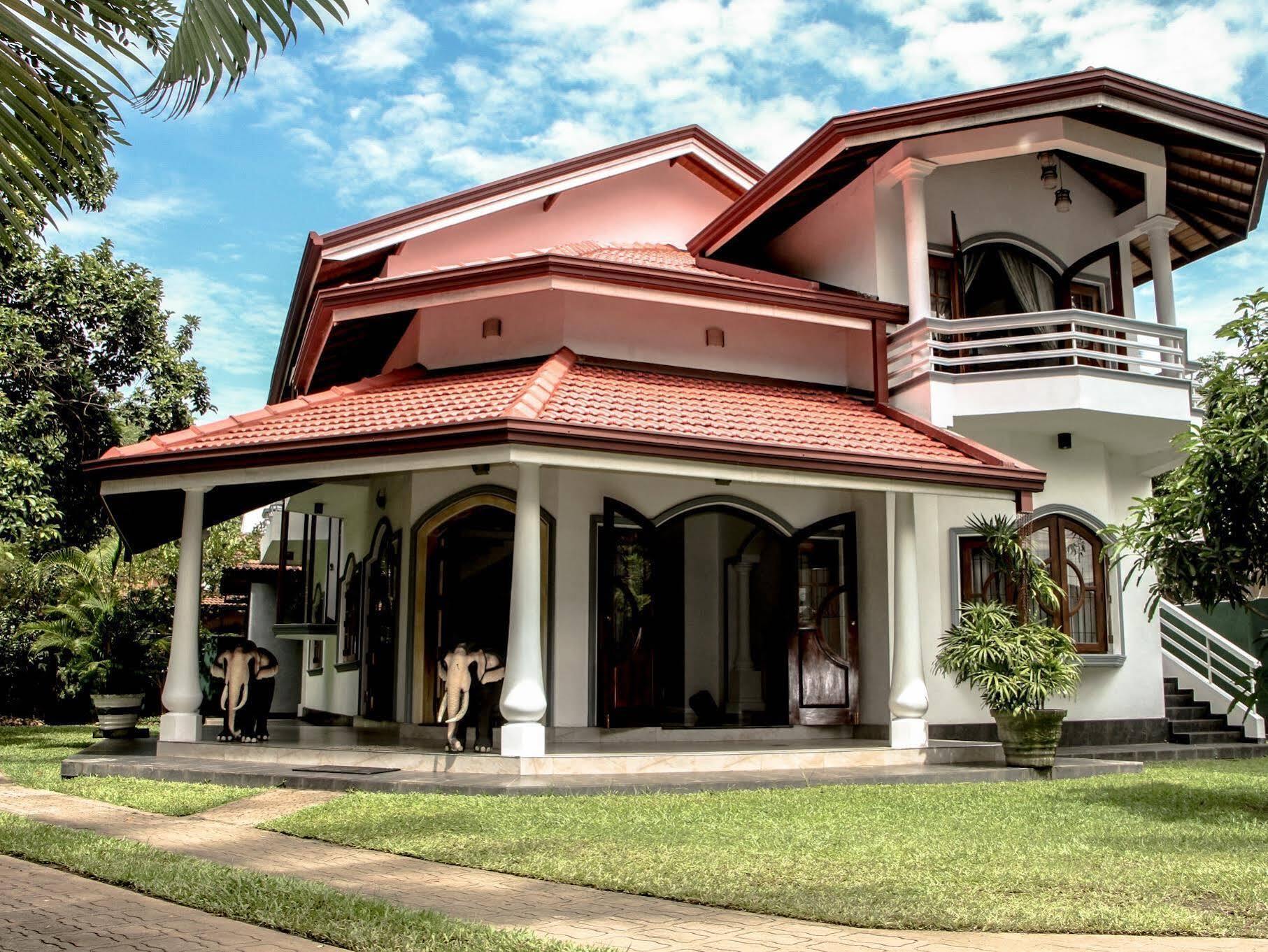 Flipflop Hostel เนกอมโบ ภายนอก รูปภาพ